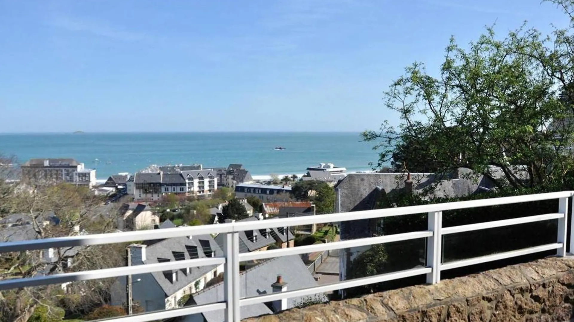 Villa A Perros-Guirec Avec Vue Mer, Jardin, Terrasse, 400M De La Plage, Wifi - Fr-1-368-42